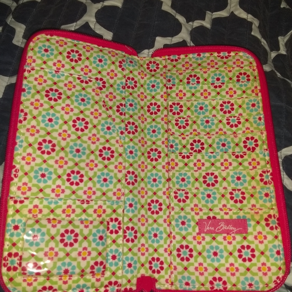 Vera bradley wallet